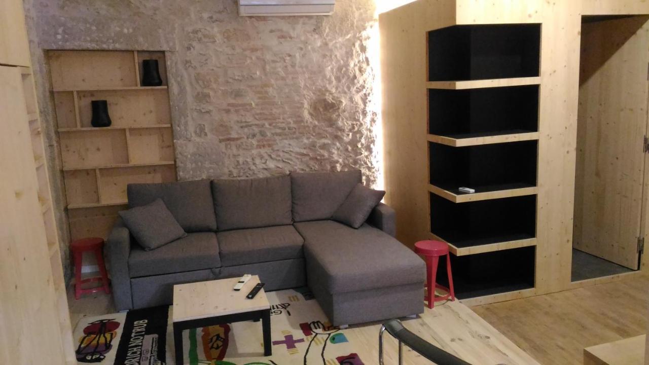 Lons Appartement T1 Centre Ville Экстерьер фото